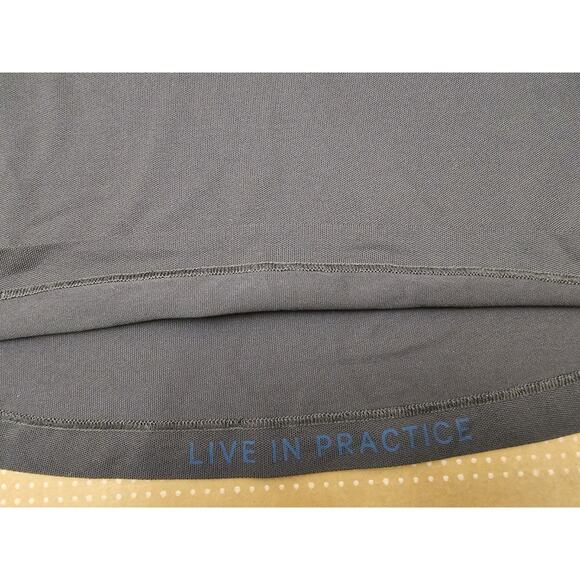 Lululemon Polo Shirt Men Size Medium Gray Performance Button - Picture 8 of 11